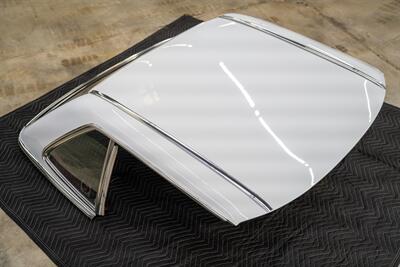 1988 Mercedes-Benz 560-Class 560 SL   - Photo 76 - Costa Mesa, CA 92626