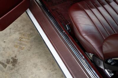 1988 Mercedes-Benz 560-Class 560 SL   - Photo 30 - Costa Mesa, CA 92626