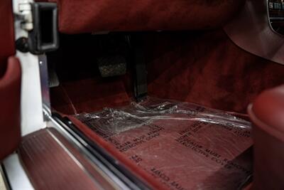 1988 Mercedes-Benz 560-Class 560 SL   - Photo 32 - Costa Mesa, CA 92626