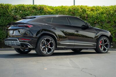 2020 Lamborghini Urus   - Photo 22 - Costa Mesa, CA 92626