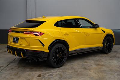 2019 Lamborghini Urus   - Photo 8 - Costa Mesa, CA 92626