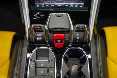 2019 Lamborghini Urus   - Photo 28 - Costa Mesa, CA 92626