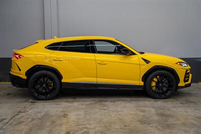 2019 Lamborghini Urus   - Photo 4 - Costa Mesa, CA 92626