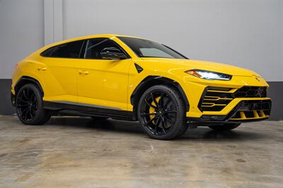 2019 Lamborghini Urus   - Photo 9 - Costa Mesa, CA 92626