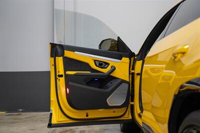 2019 Lamborghini Urus   - Photo 46 - Costa Mesa, CA 92626