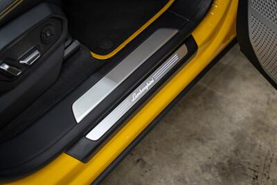 2019 Lamborghini Urus   - Photo 47 - Costa Mesa, CA 92626