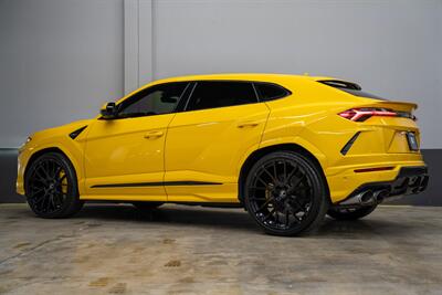 2020 Lamborghini Urus   - Photo 18 - Costa Mesa, CA 92626