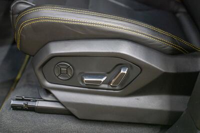 2020 Lamborghini Urus   - Photo 62 - Costa Mesa, CA 92626