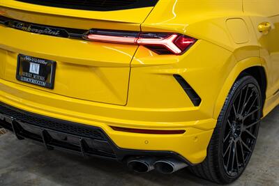 2020 Lamborghini Urus   - Photo 24 - Costa Mesa, CA 92626