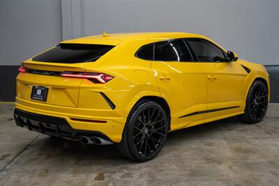 2020 Lamborghini Urus   - Photo 5 - Costa Mesa, CA 92626