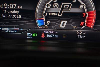 2020 Lamborghini Urus   - Photo 17 - Costa Mesa, CA 92626