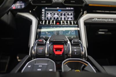 2020 Lamborghini Urus   - Photo 69 - Costa Mesa, CA 92626