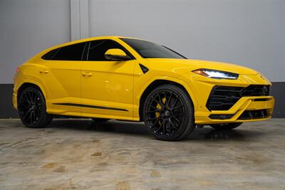 2020 Lamborghini Urus   - Photo 28 - Costa Mesa, CA 92626