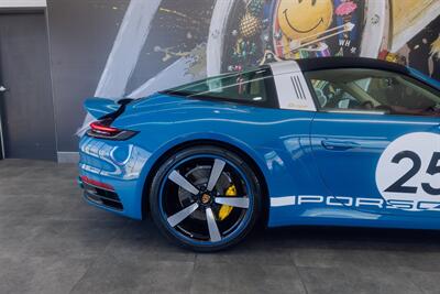2021 Porsche 911 Targa 4S   - Photo 5 - Costa Mesa, CA 92627