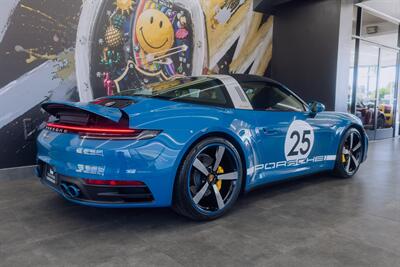 2021 Porsche 911 Targa 4S   - Photo 12 - Costa Mesa, CA 92627