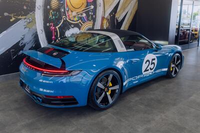 2021 Porsche 911 Targa 4S   - Photo 11 - Costa Mesa, CA 92627