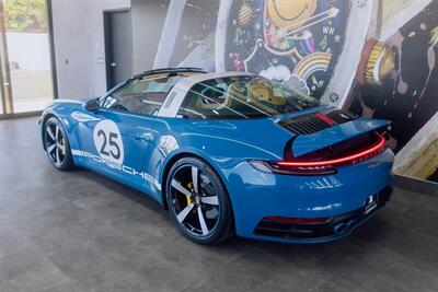 2021 Porsche 911 Targa 4S   - Photo 91 - Costa Mesa, CA 92627