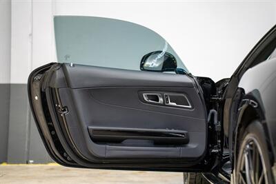 2018 Mercedes-Benz AMG GT   - Photo 14 - Costa Mesa, CA 92626