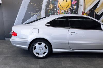 2001 Mercedes-Benz CLK CLK 55 AMG   - Photo 9 - Costa Mesa, CA 92627