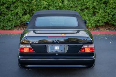 1995 Mercedes-Benz E 320   - Photo 6 - Costa Mesa, CA 92626