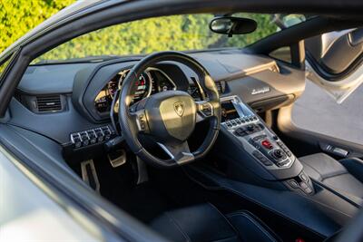 2012 Lamborghini Aventador LP 700-4   - Photo 10 - Costa Mesa, CA 92626