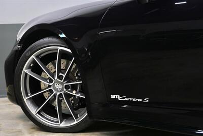 2022 Porsche 911 Carrera S   - Photo 20 - Costa Mesa, CA 92626