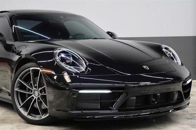 2022 Porsche 911 Carrera S   - Photo 9 - Costa Mesa, CA 92626