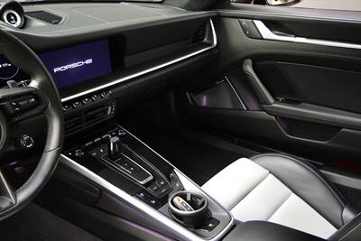 2022 Porsche 911 Carrera S   - Photo 7 - Costa Mesa, CA 92626