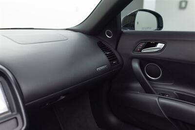 2011 Audi R8 4.2 quattro Spyder   - Photo 16 - Costa Mesa, CA 92626