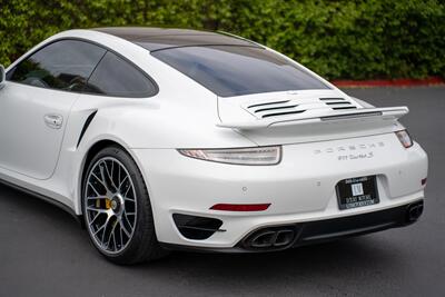 2016 Porsche 911 Turbo   - Photo 11 - Costa Mesa, CA 92626