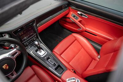 2016 Porsche 911 Turbo   - Photo 22 - Costa Mesa, CA 92626