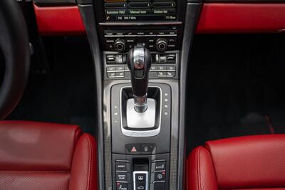 2016 Porsche 911 Turbo   - Photo 96 - Costa Mesa, CA 92626