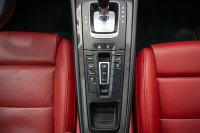 2016 Porsche 911 Turbo   - Photo 66 - Costa Mesa, CA 92626