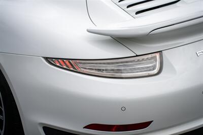 2016 Porsche 911 Turbo   - Photo 42 - Costa Mesa, CA 92626