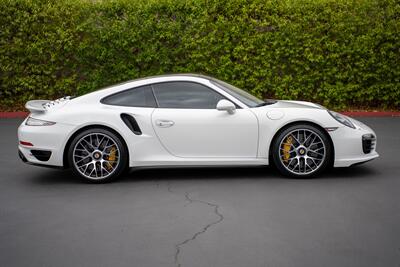 2016 Porsche 911 Turbo   - Photo 5 - Costa Mesa, CA 92626