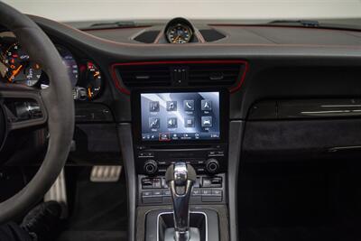 2018 Porsche 911 GT3   - Photo 70 - Costa Mesa, CA 92626