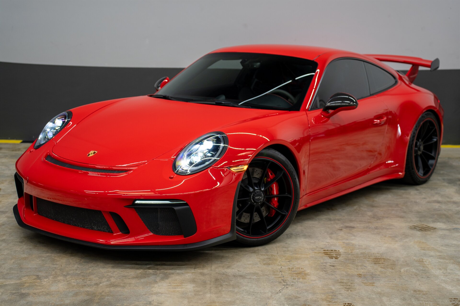 2018 Porsche 911 GT3   - Photo 1 - Costa Mesa, CA 92626