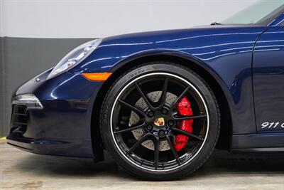 2014 Porsche 911 Carrera 4S   - Photo 15 - Costa Mesa, CA 92626