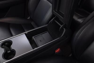 2022 Tesla Model Y Performance   - Photo 50 - Costa Mesa, CA 92626