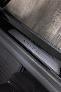 2022 Tesla Model Y Performance   - Photo 73 - Costa Mesa, CA 92626