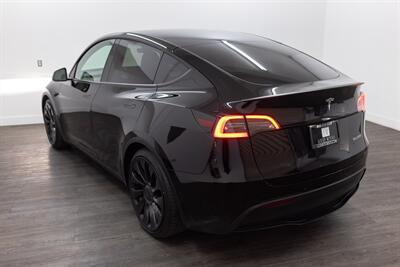 2022 Tesla Model Y Performance   - Photo 74 - Costa Mesa, CA 92626