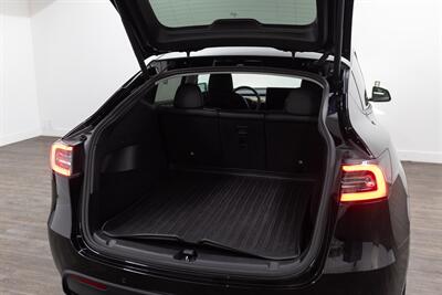 2022 Tesla Model Y Performance   - Photo 60 - Costa Mesa, CA 92626