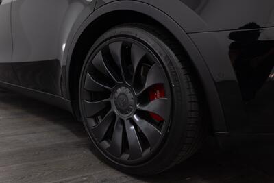 2022 Tesla Model Y Performance   - Photo 78 - Costa Mesa, CA 92626