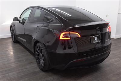 2022 Tesla Model Y Performance   - Photo 62 - Costa Mesa, CA 92626