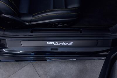 2021 Porsche 911 Turbo   - Photo 16 - Costa Mesa, CA 92627
