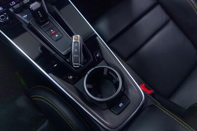 2021 Porsche 911 Turbo   - Photo 62 - Costa Mesa, CA 92627
