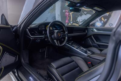2021 Porsche 911 Turbo   - Photo 92 - Costa Mesa, CA 92627