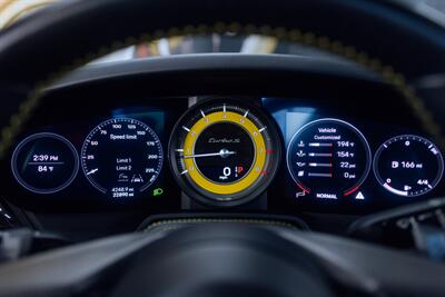 2021 Porsche 911 Turbo   - Photo 55 - Costa Mesa, CA 92627