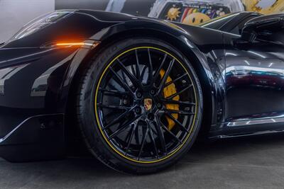 2021 Porsche 911 Turbo   - Photo 67 - Costa Mesa, CA 92627