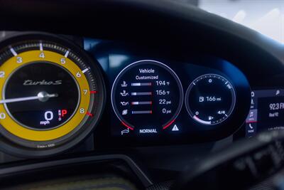 2021 Porsche 911 Turbo   - Photo 58 - Costa Mesa, CA 92627
